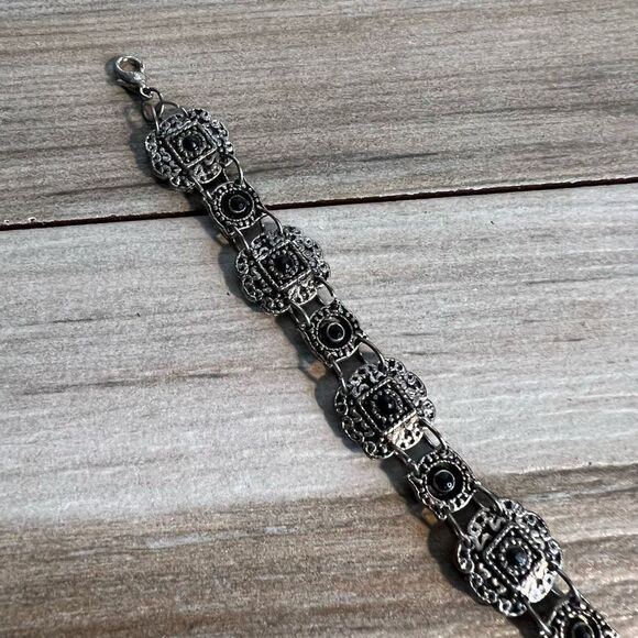 Southwest Black Stone Bracelet Silver Tone Rustic Cowgirl Square Filagree - Picture 6 of 6